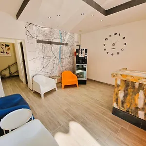  Aparthotel La Corte Del Maggiore