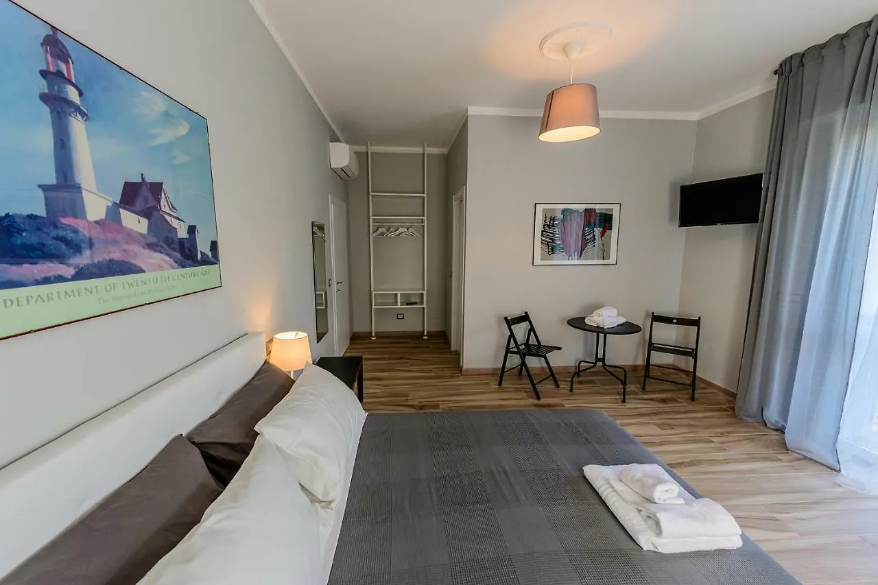 Patty'S Guesthouse Parma Gasthof